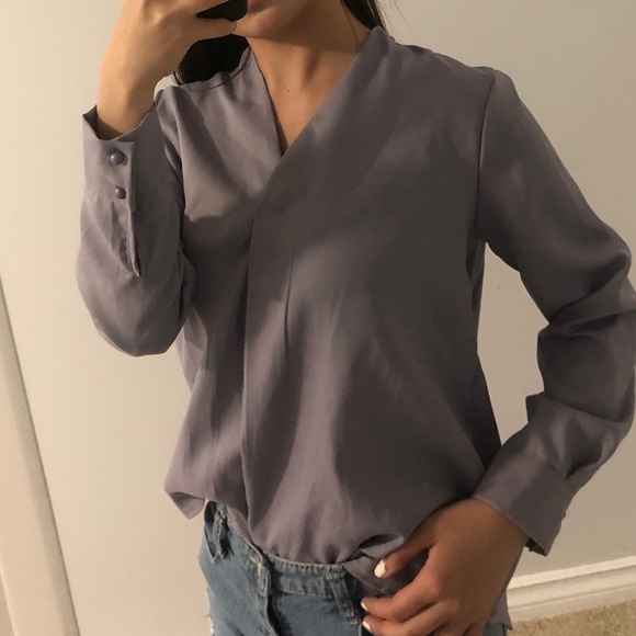 Purple formal blouse ❤️ - Picture 1 of 3